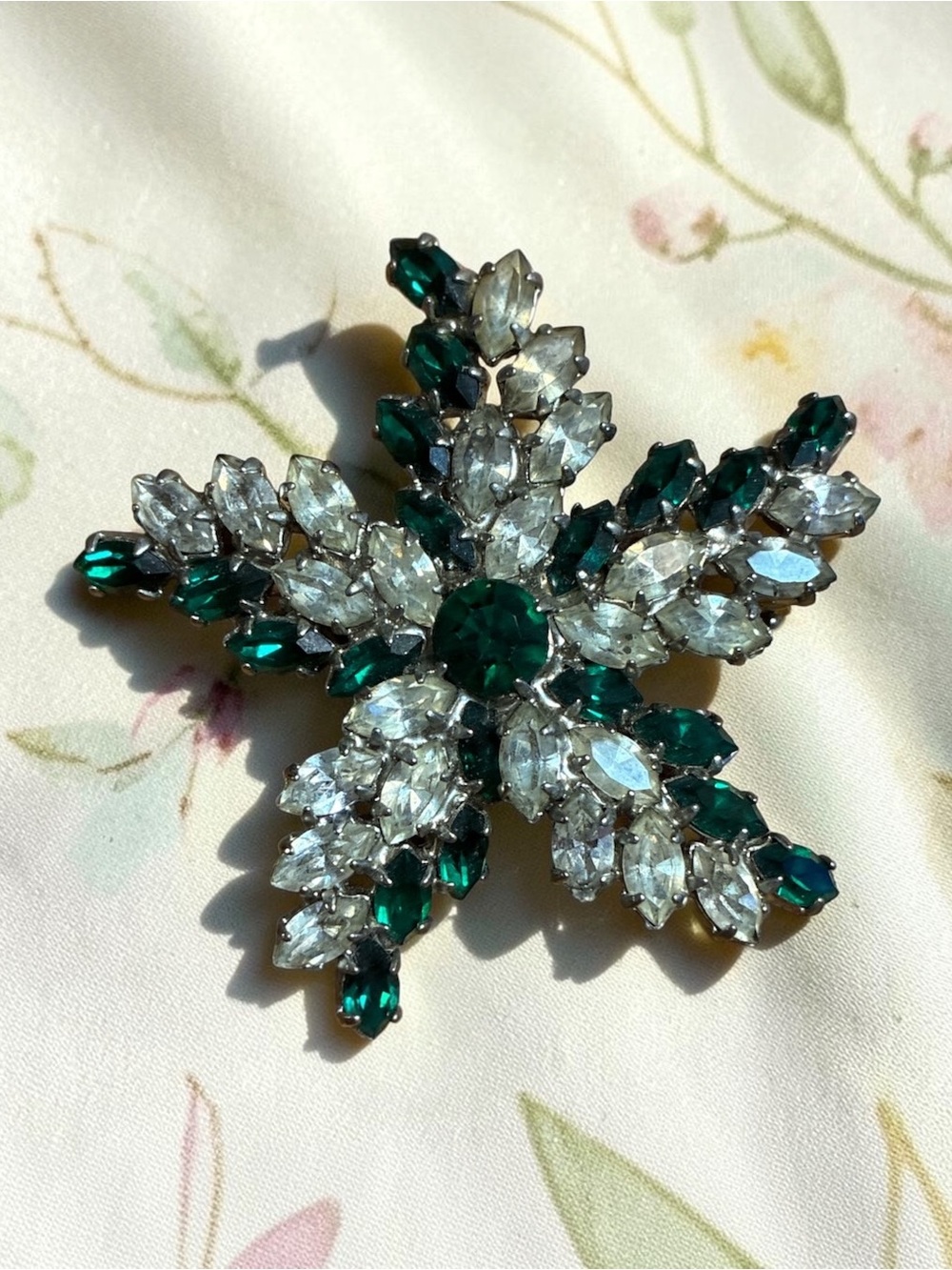 Vintage Emerald and Clear Starburst Brooch